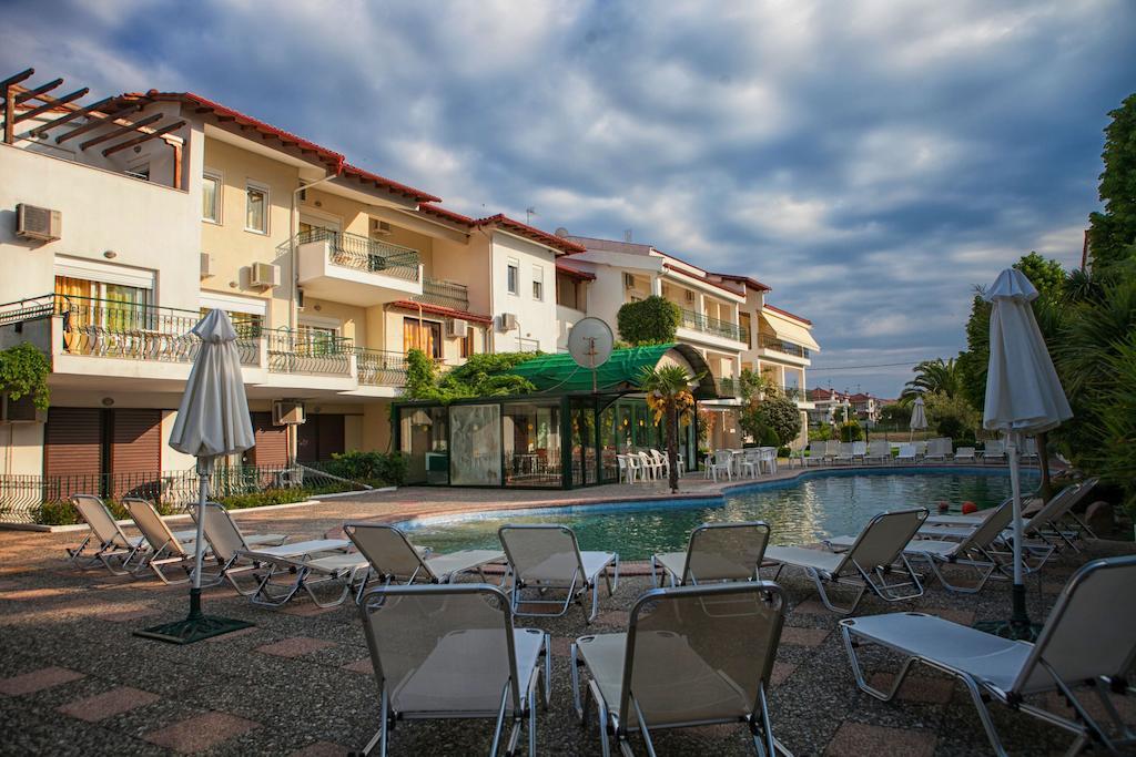 Aristides Hotel Fourka Bagian luar foto