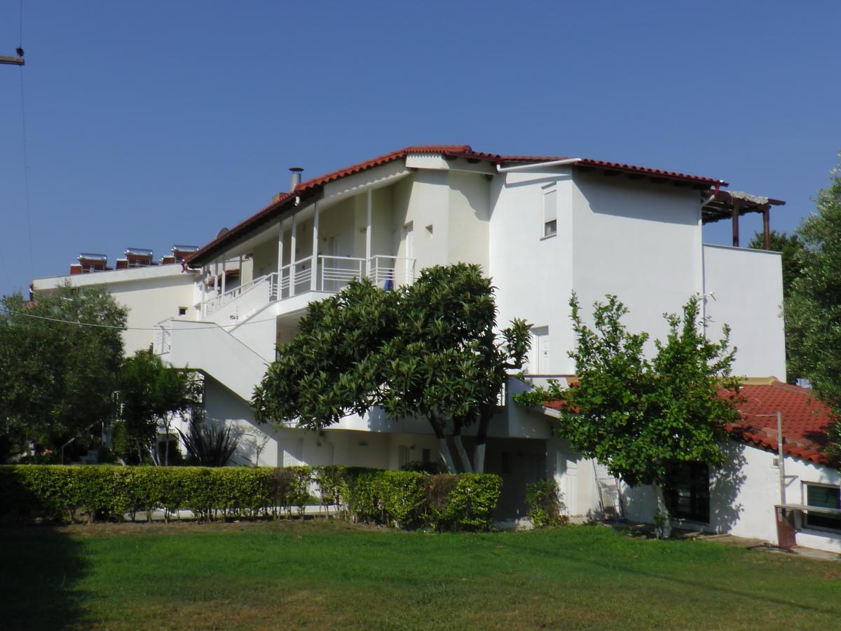 Aristides Hotel Fourka Bagian luar foto